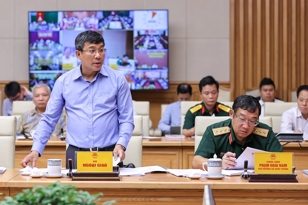 Phát biểu tại Hội nghị, bên cạnh những thành tựu to lớn đạt được, các đại biểu cũng đã thẳng thắn nhìn nhận những mặt tồn tại, hạn chế trong quá trình triển khai, thực hiện Nghị quyết.