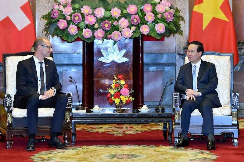 Chủ tịch nước Võ Văn Thưởng tiếp Chủ tịch Hội đồng Quốc gia Thụy Sĩ Martin Candinas.