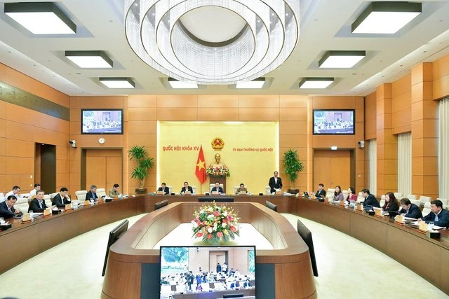 Ủy ban Thường vụ Quốc hội cho ý kiến dự án Luật Căn cước công dân (sửa đổi) nhằm tạo cơ sở pháp lý triển khai thực hiện, tạo bước đột phá về chuyển đổi số.