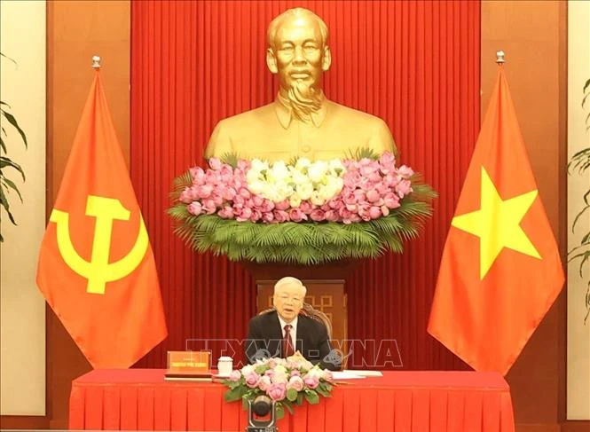 Tổng Bí thư Nguyễn Phú Trọng khẳng định Việt Nam ủng hộ mạnh mẽ công cuộc xây dựng và phát triển đất nước Campuchia dưới sự lãnh đạo của Đảng Nhân dân Campuchia và Chính phủ nhiệm kỳ mới.