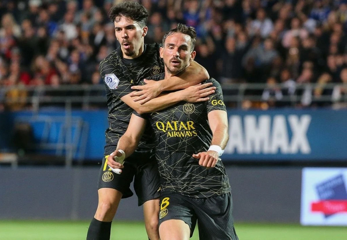 Vitinha và Fabian Ruiz tỏa sáng trong hiệp 2.
