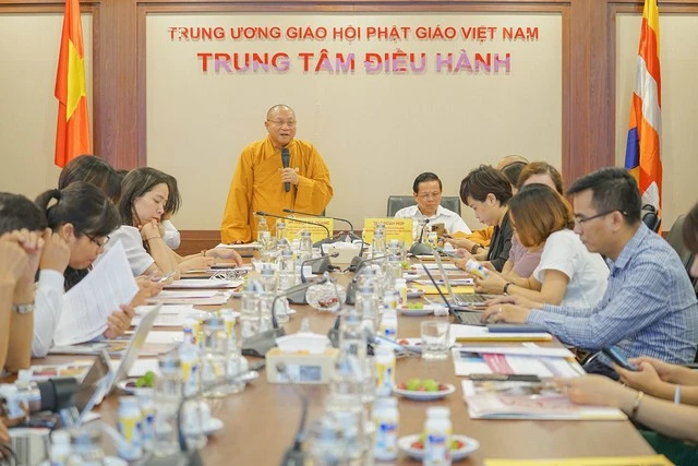 Hòa thượng Thích Gia Quang chia sẻ về chương trình.