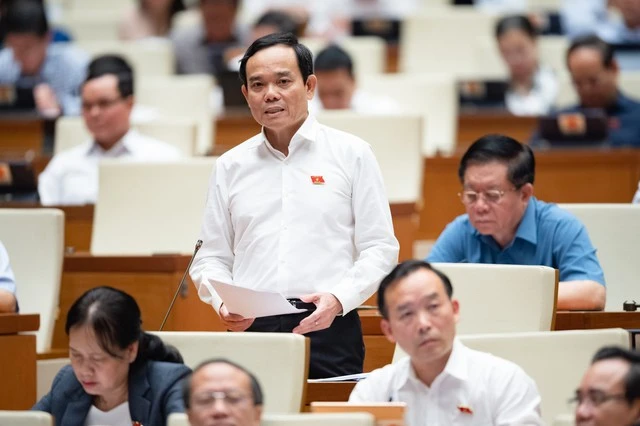 Phó Thủ tướng Trần Lưu Quang đã tập trung làm rõ nguyên nhân chậm triển khai; tiến độ, định hướng tháo gỡ vướng mắc, thúc đẩy Chương trình mục tiêu quốc gia phát triển kinh tế - xã hội vùng đồng bào dân tộc thiểu số và miền núi.