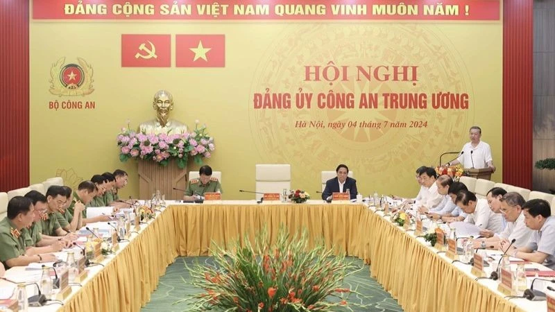vna-potal-chu-tich-nuoc-va-thu-tuong-du-hoi-nghi-dang-uy-cong-an-trung-uong-7464672-4213-5077.jpg