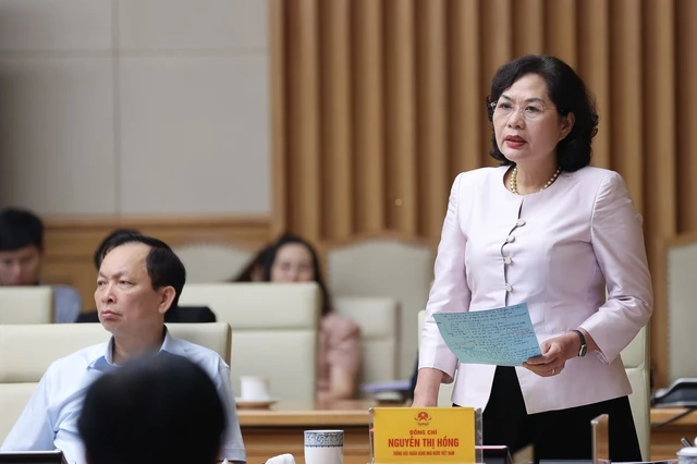NHNN và các ngân hàng cần tiếp tục nghiên cứu, điều chỉnh điều kiện cho vay thuận lợi hơn, tiết giảm chi phí để hạ lãi suất cho vay.