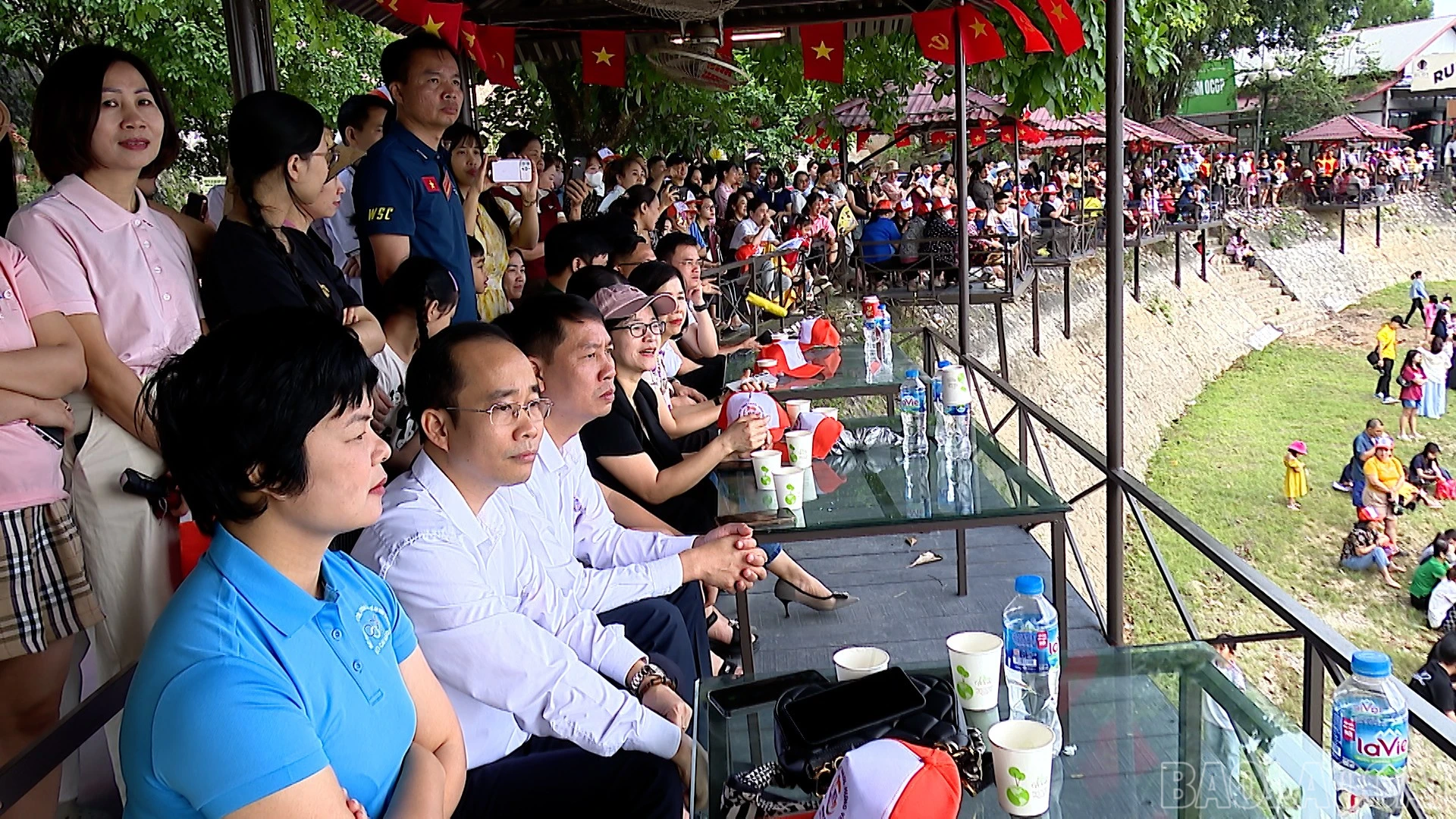 baolaocai-br_190-349600-01-30-15still006.jpg