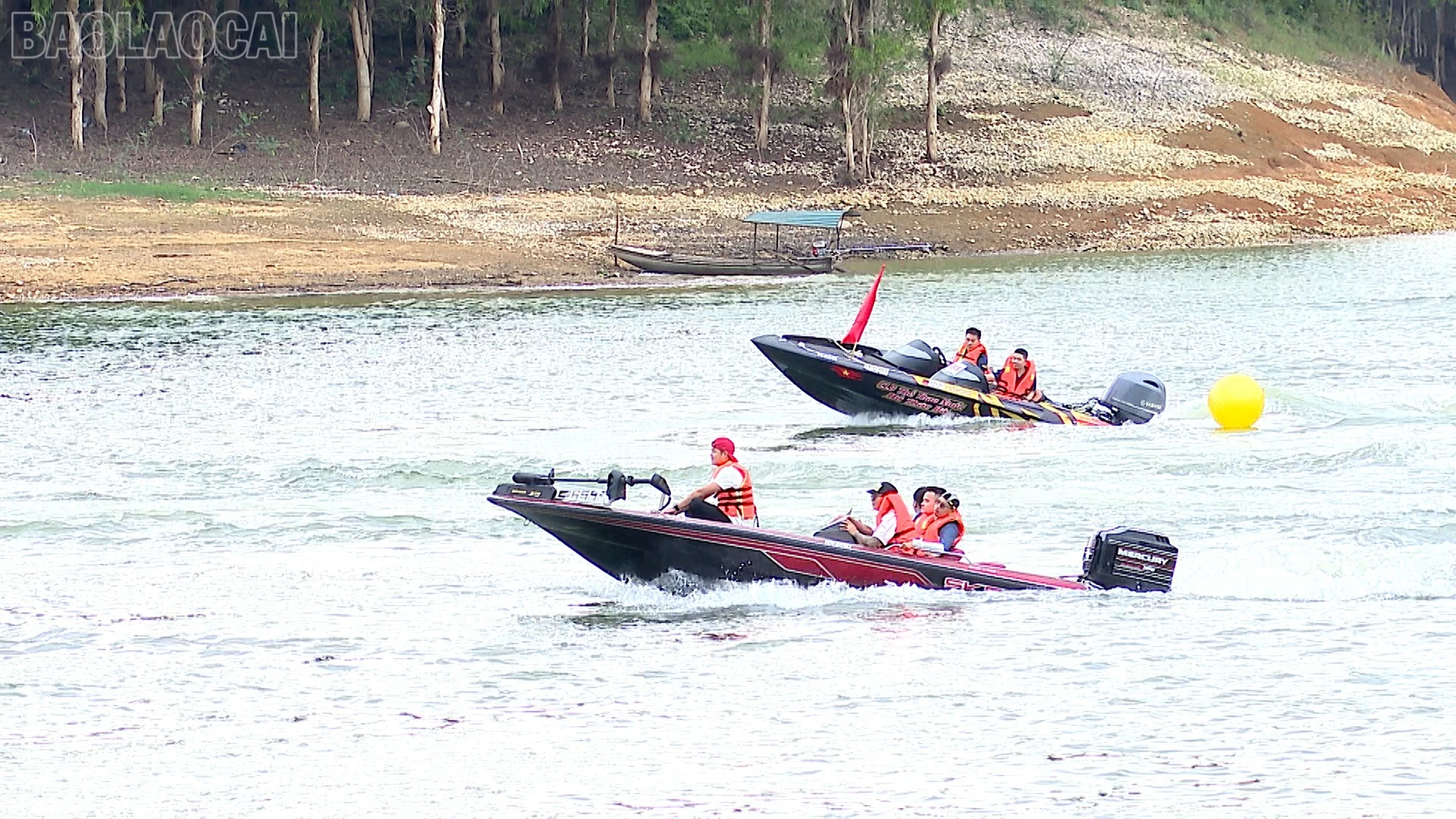 baolaocai-tl_190-349600-01-33-15still009.jpg
