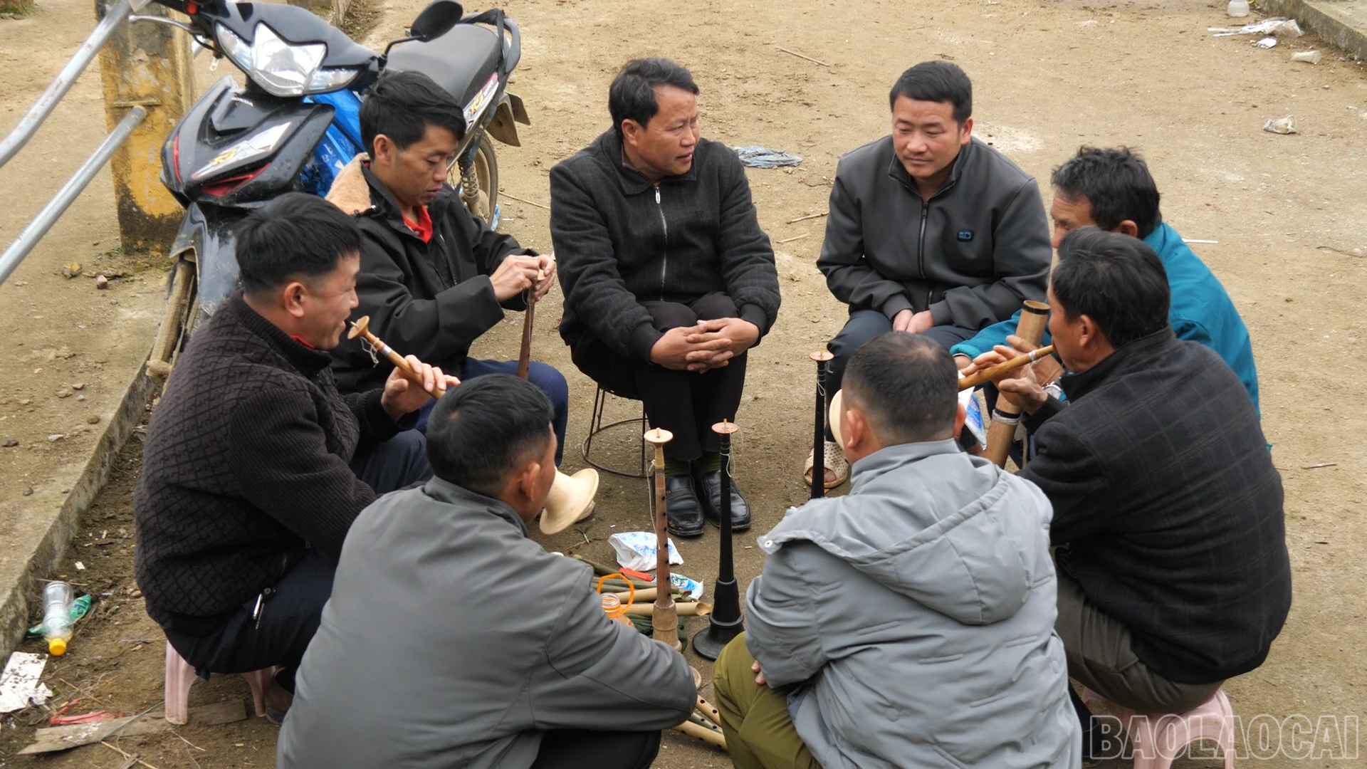 baolaocai-br_p116426100-09-00-19still002.png