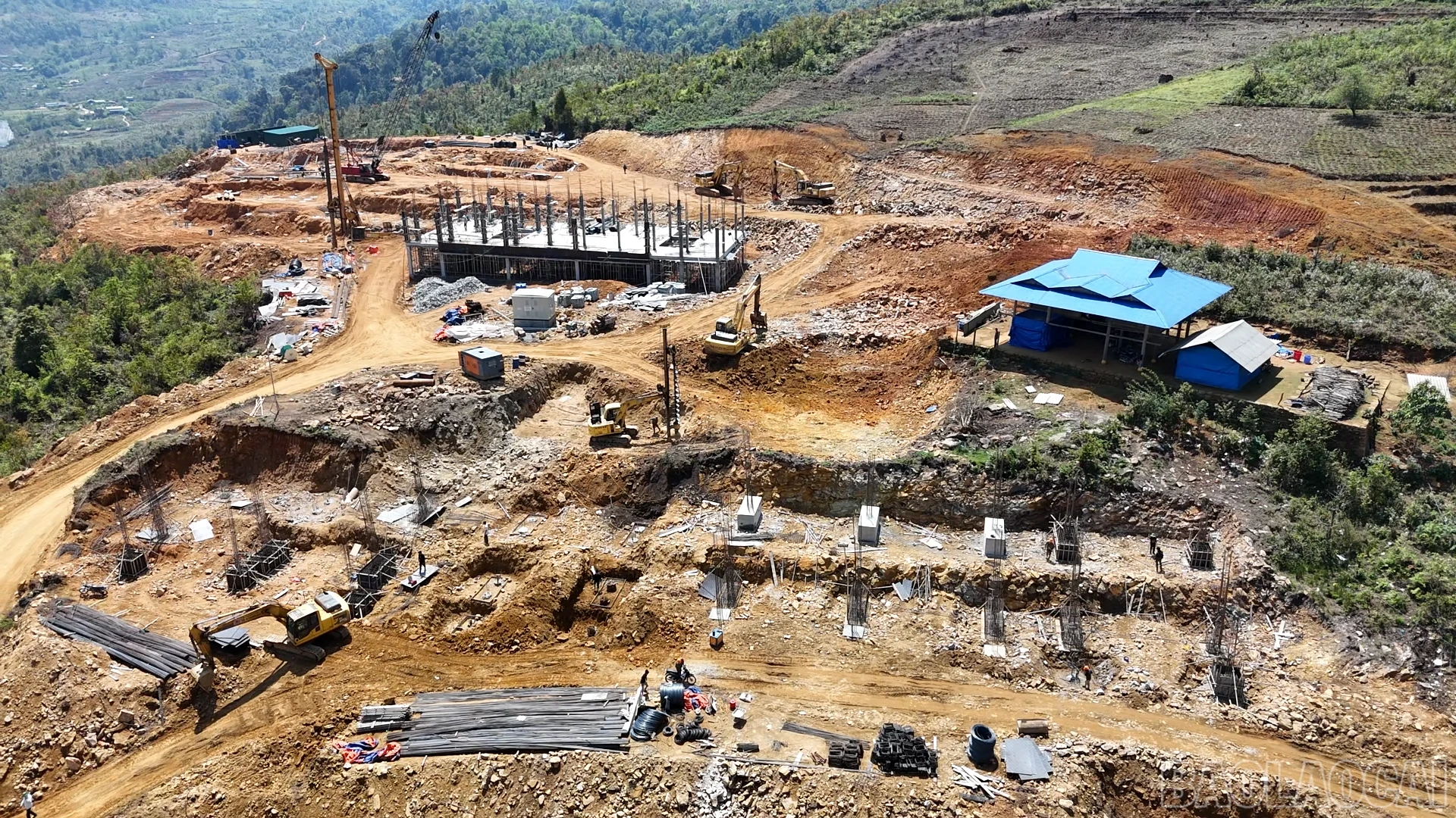 baolaocai-br_truong-noi-tru00-22-50-22still008.png