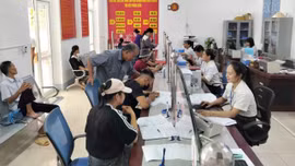 Thứ Bảy ngày 22/8 những ai phải đi làm bù?