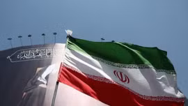 Iran đáp trả tuyên bố của Tổng thống Trump về eo biển Hormuz