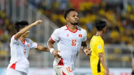 Xuân Son lập công, tuyển Việt Nam thắng Malaysia 2-0