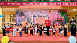 Chăm lo Tết Trung thu cho trẻ em tại Cảm Nhân và Bắc Hà