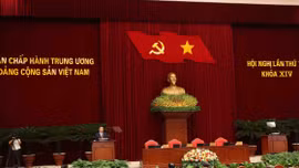 Bộ Chính trị, Ban Bí thư tổ chức hội nghị toàn quốc quán triệt, triển khai thực hiện Nghị quyết Trung ương 4
