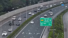 Từ 01/3/2027, thi lấy Giấy phép lái xe ô tô sẽ kiểm tra kỹ năng vượt xe, chuyển làn