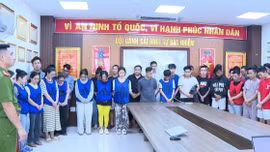 Bắt ổ nhóm chuyên lừa phụ nữ Việt có điều kiện
