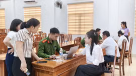 168 cán bộ, công chức, viên chức xã Thác Bà âm tính với chất ma túy