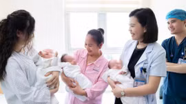 Ca tam thai hy hữu: Ba anh em sinh khác ngày, cách nhau 36 giờ