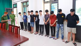 Lào Cai: Khởi tố 10 bị can về tội “Gây rối trật tự công cộng”