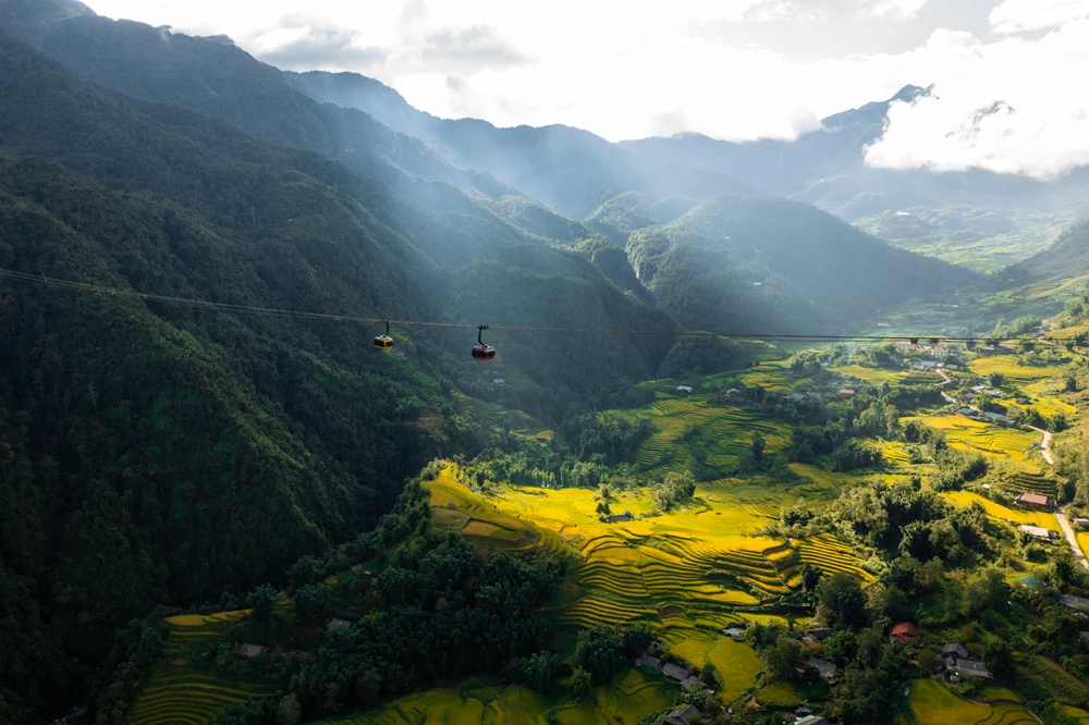 The Fansipan cable car.png