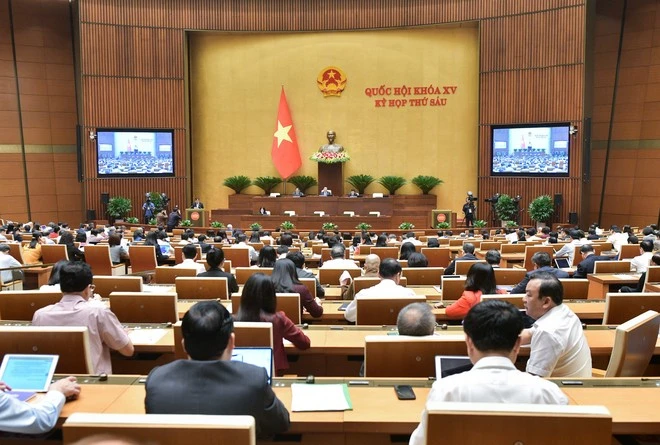 Quang cảnh phiên họp