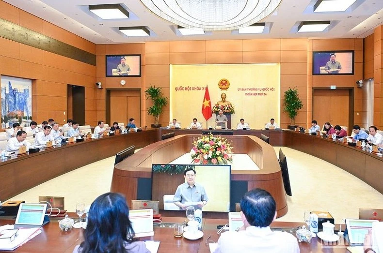 Quang cảnh Phiên họp thứ 24 của Ủy ban Thường vụ Quốc hội sáng 12/7.
