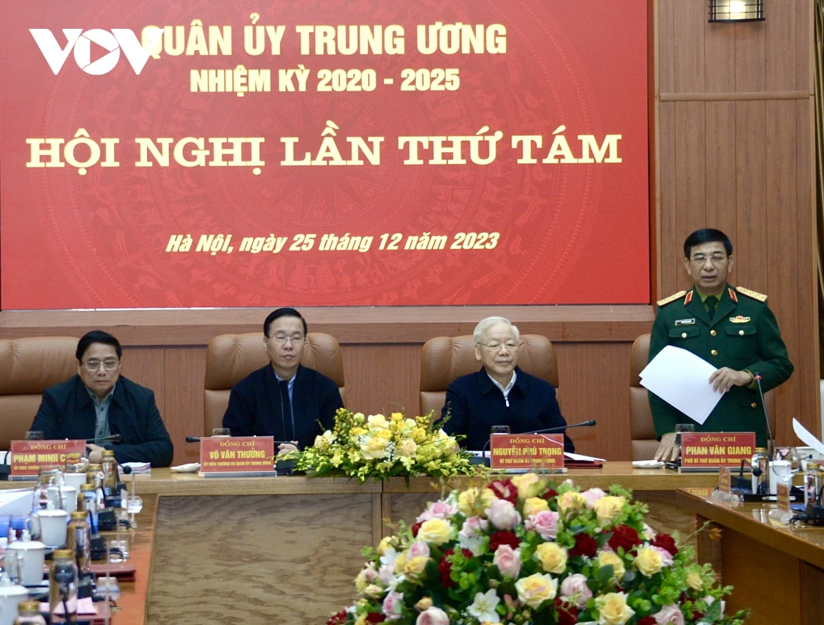 Đại tướng, Bộ trưởng Bộ Quốc phòng Phan Văn Giang phát biểu tại hội nghị.