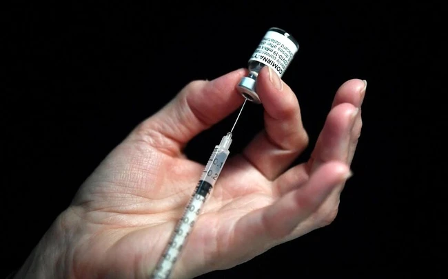 Vaccine Omicron XBB.1.5 do hãng dược phẩm của Mỹ Pfizer/BioNtech sản xuất.