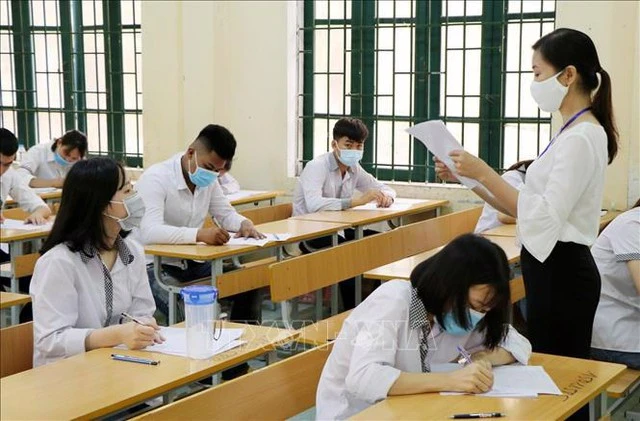 Bộ Giáo dục và Đào tạo ban hành đầy đủ, kịp thời các văn bản chỉ đạo, hướng dẫn, kế hoạch tổ chức Kỳ thi và tuyển sinh đại học, cao đẳng ngành Giáo dục Mầm non.