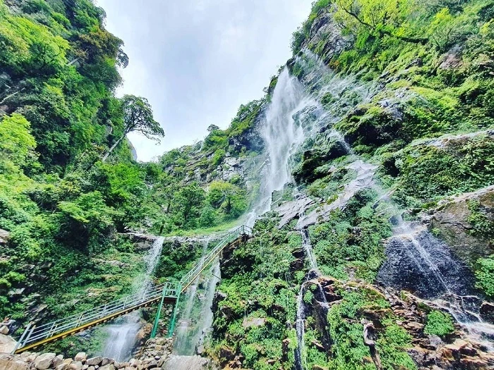 Vẻ đẹp của thác Ong Chúa.