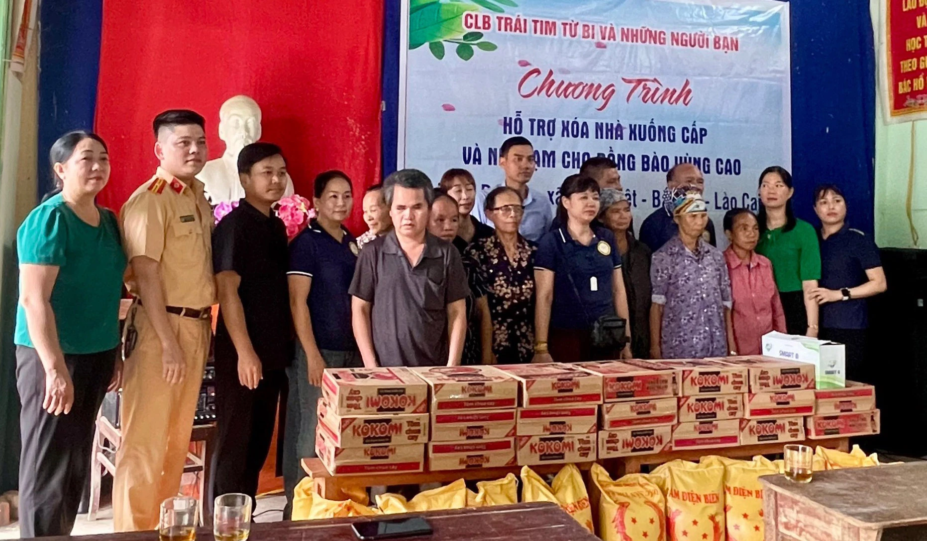 z5612036754613_e5dc567e2643f778875b509b1721287c.jpg
