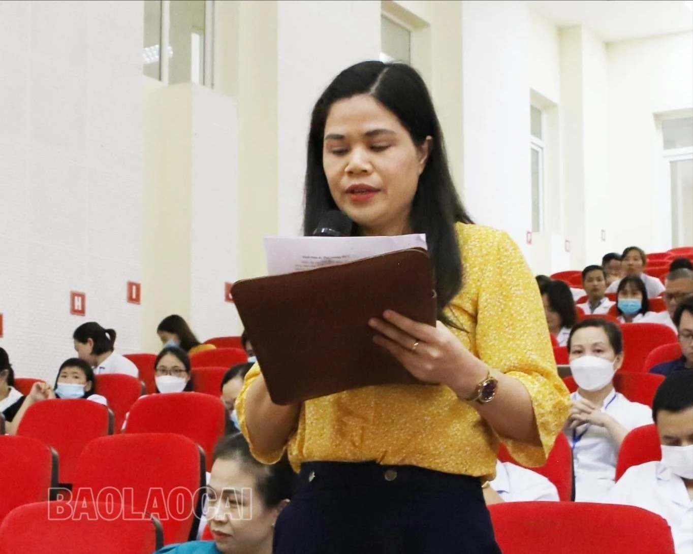 nội.jpg