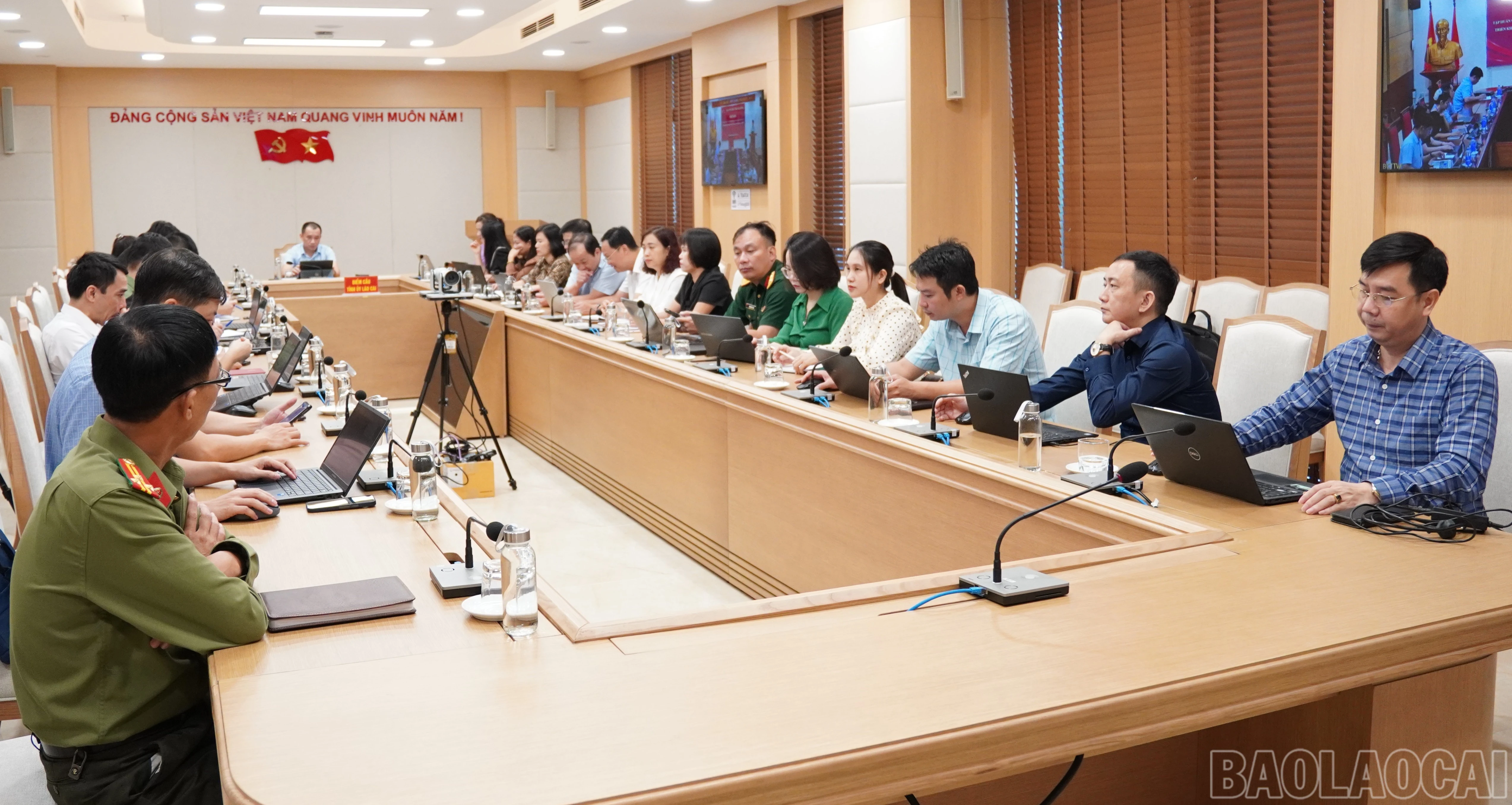 baolaocai-br_fpt04004.jpg
