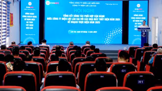 Quang cảnh hội nghị.