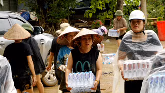 Triệu tấm lòng “hậu phương” gửi yêu thương đến vùng lũ