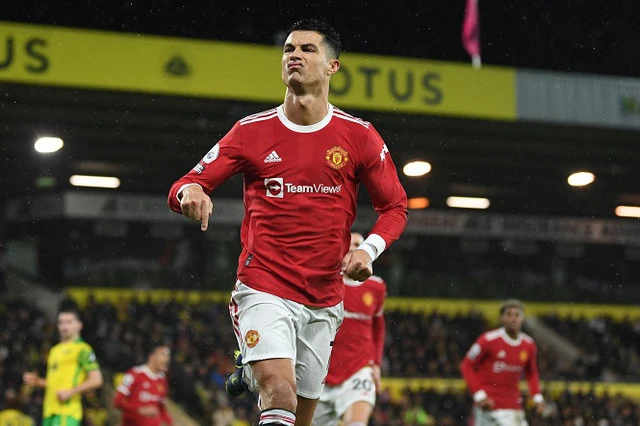 Ronaldo đề nghị MU cho phép ra đi ngay trong hè này - Ảnh 2.