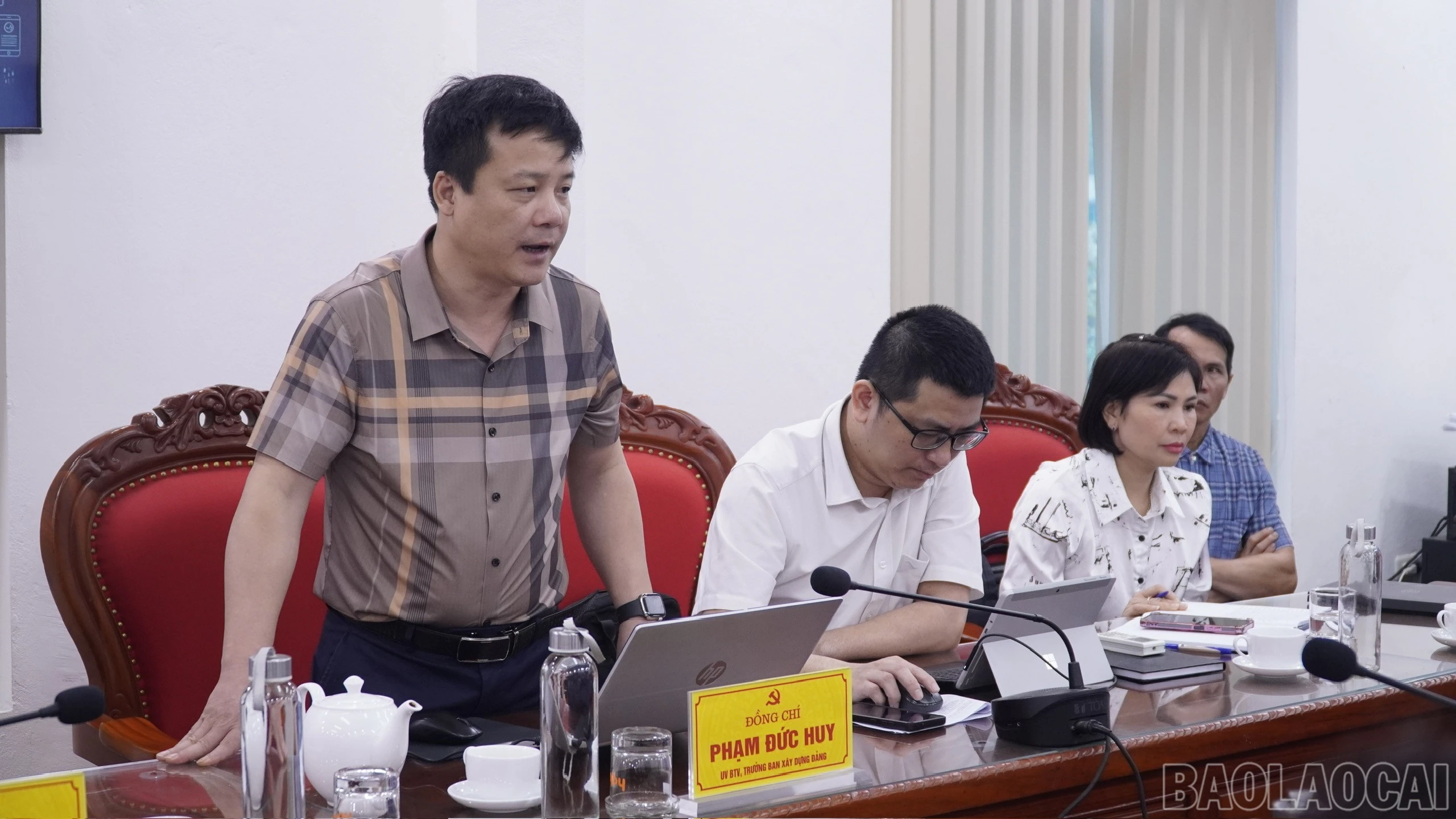 baolaocai-br_935b1bf9b58a34d46d9b9.jpg