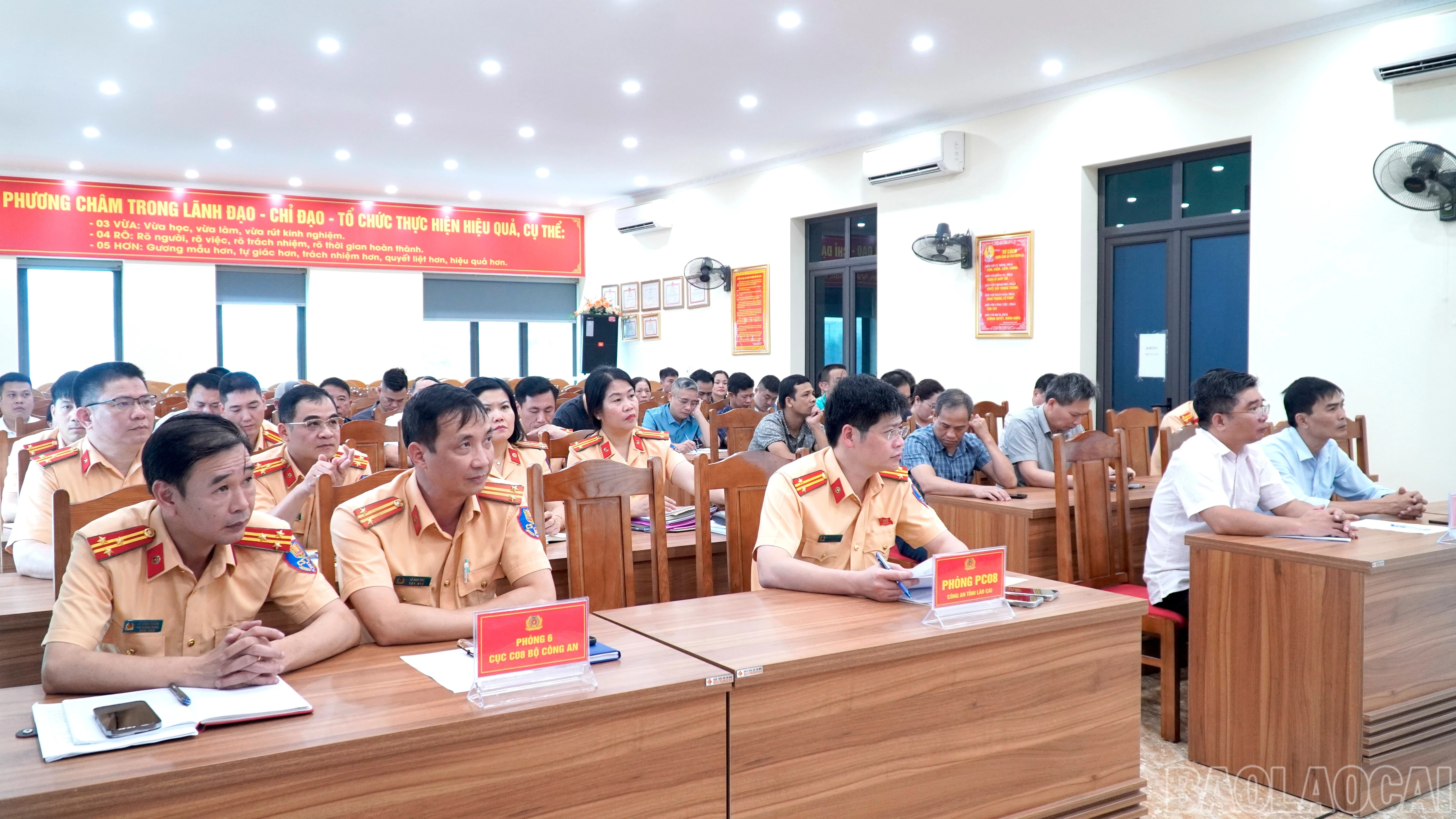 baolaocai-br_tie0008.jpg
