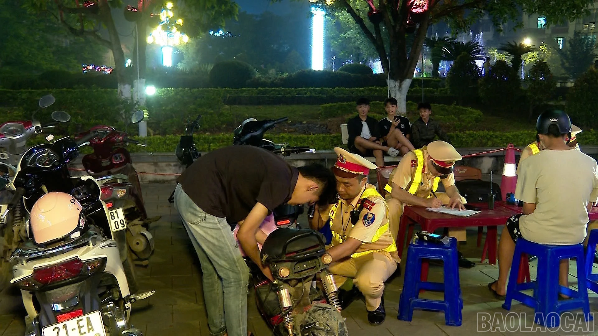 baolaocai-br_z7746010456173-81e7d7b9f7871ec42d92ad67be077f61.jpg
