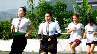 Những “chị đại” trên sân cỏ