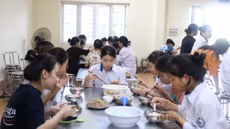 Phân bổ hơn 2.800 tấn gạo hỗ trợ học sinh Lào Cai kỳ I năm học 2024 - 2025