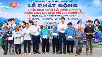 Phó Bí thư Tỉnh ủy, Chủ tịch Ủy ban MTTQ Việt Nam tỉnh Nguyễn Thế Phước dự lễ phát động “Chiến dịch khám sức khỏe định kỳ, khám sàng lọc miễn phí cho người dân” tại xã Mường Khương