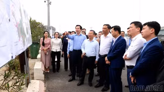 Để người dân cảm nhận rõ hơn những giá trị tốt đẹp mà chủ nghĩa xã hội hướng tới