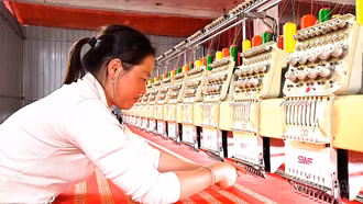 Tiếp tục chuyển dịch cơ cấu lao động để tăng trưởng bền vững 