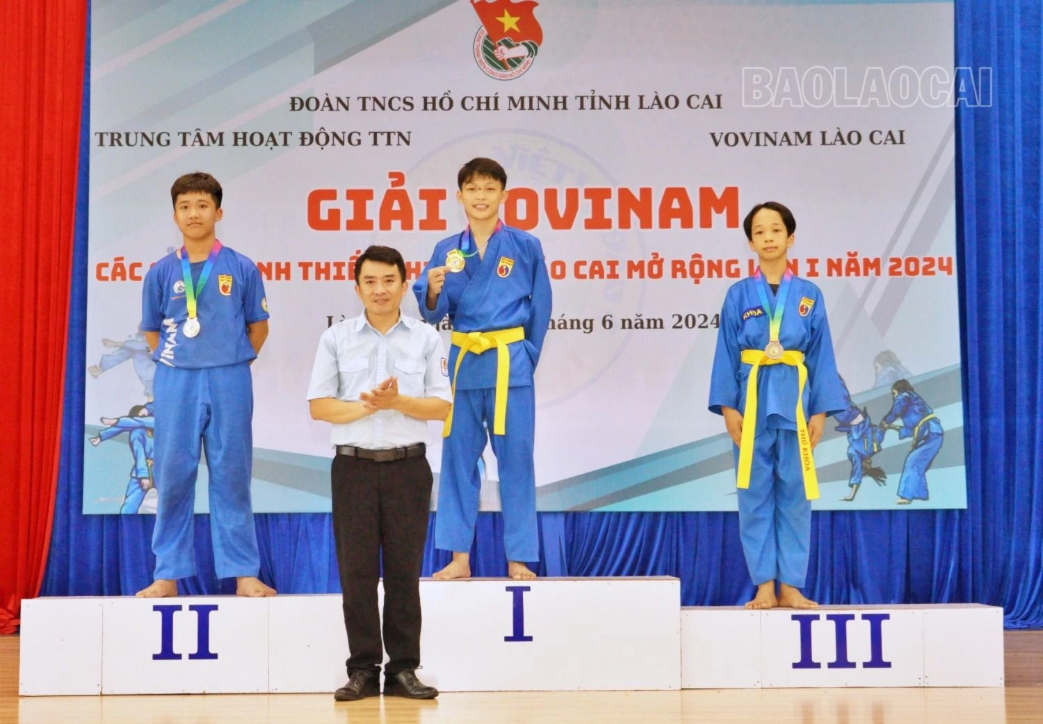 vo92.JPG