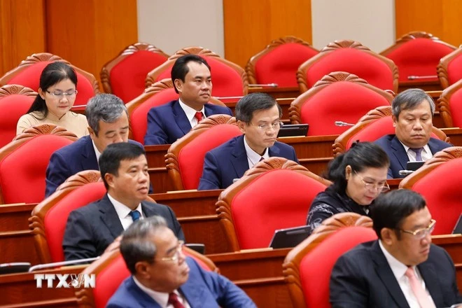 Các đại biểu dự Hội nghị lần thứ mười ba, Ban Chấp hành Trung ương Đảng khóa XIII.