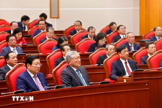 Các đại biểu dự Hội nghị lần thứ mười ba, Ban Chấp hành Trung ương Đảng khóa XIII.