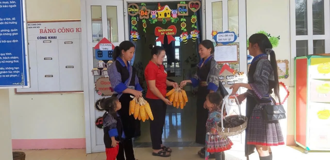 phuhuynhmangthong2.jpg