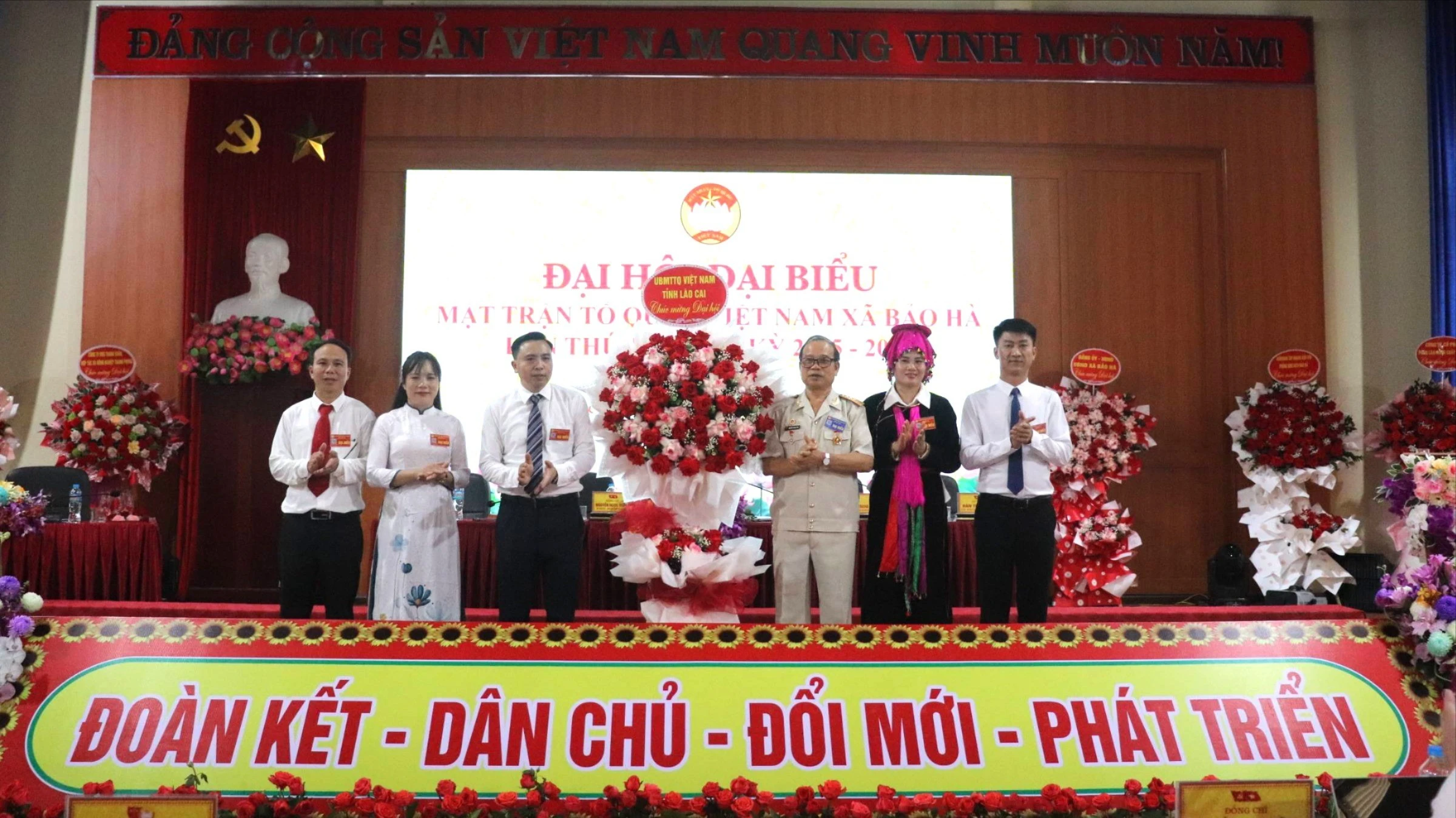 bachatanghoa-766.jpg