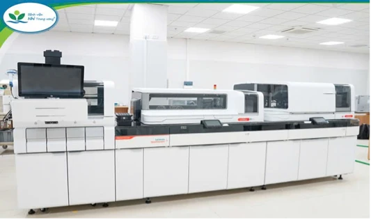 Hệ thống máy móc, thiết bị y tế hiện đại tại các khoa, phòng đã sẵn sàng hoạt động.